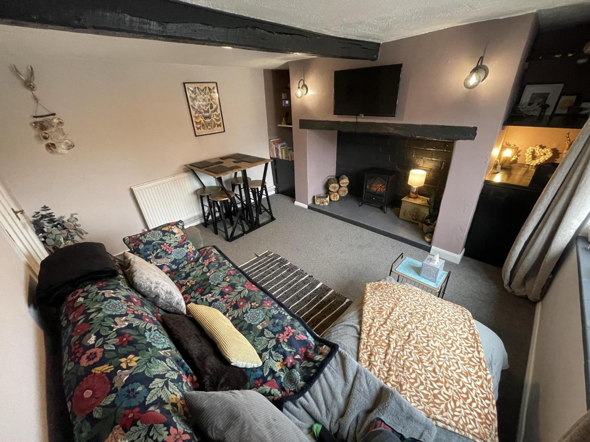 Stunning Cottage With A Private Hot Tub And Sauna In Norfolk Ref 99003Ac Lessingham Eksteriør billede